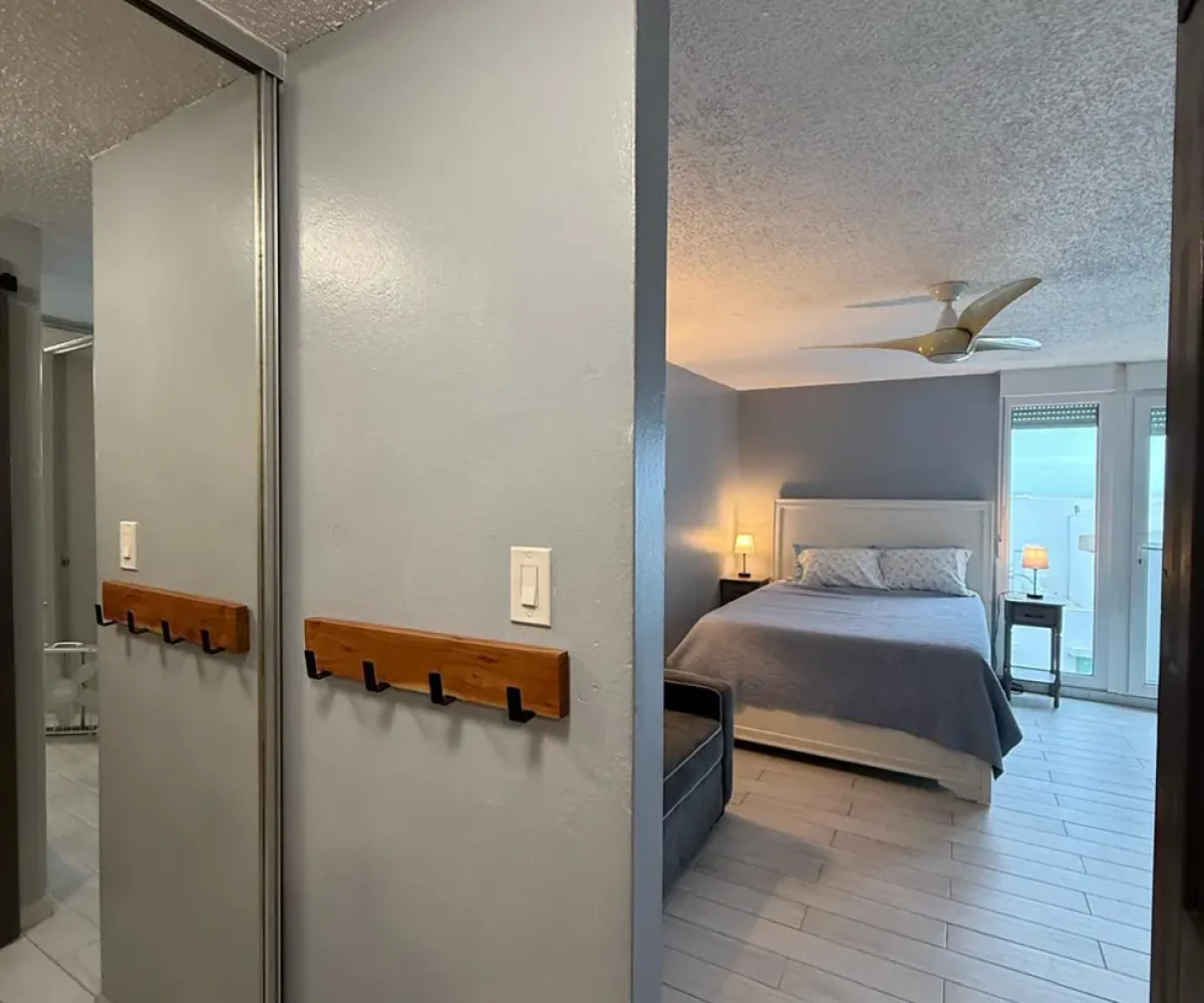 Perchero Habitación Beach rentals Isla Verde